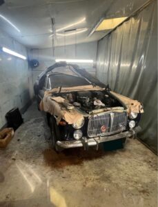 Further Rover P5B restoration